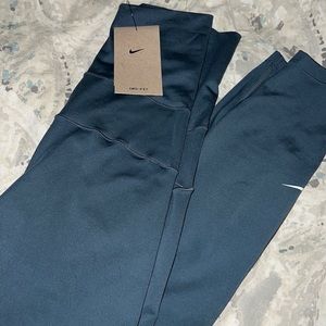 Tight fit /high rise /full length